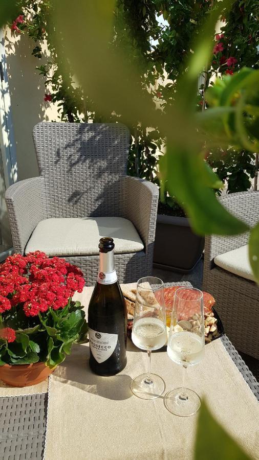 Beb Bari Napoli Bed & Breakfast Exterior photo